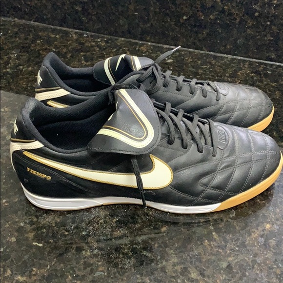 Nike Tiempo black boots 819213-010: buy in the official online store (fan-shop) FC Shakhtar